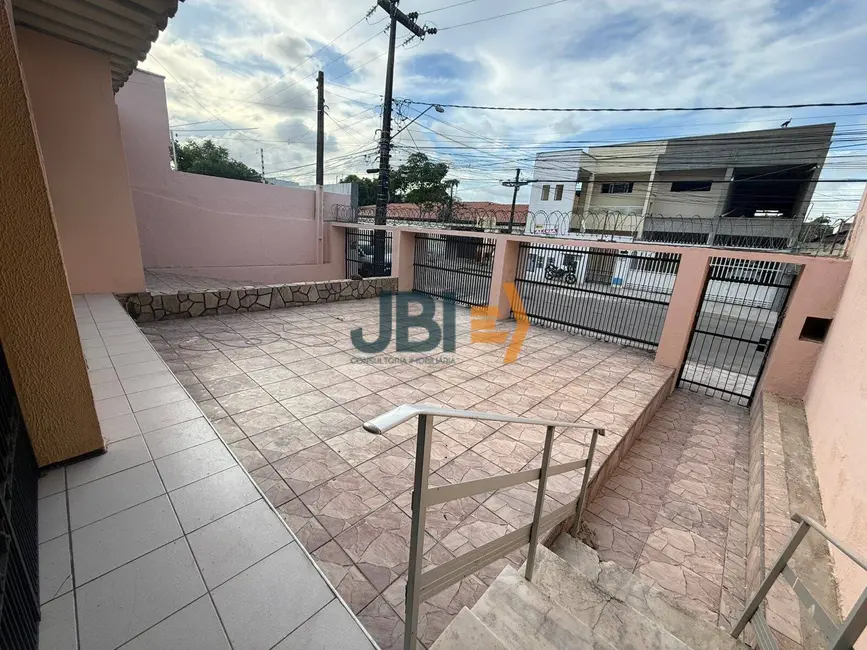Casa com 4 quartos à venda, 360m2 em Amadeu Furtado, Fortaleza - CE - imagem 2 Foto 2 de Casa com 4 quartos à venda, 360m2 em Amadeu Furtado, Fortaleza - CE