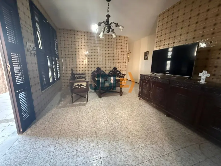 Casa com 4 quartos à venda, 360m2 em Amadeu Furtado, Fortaleza - CE - imagem 5 Foto 5 de Casa com 4 quartos à venda, 360m2 em Amadeu Furtado, Fortaleza - CE