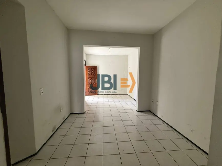 Foto 4 de Casa com 3 quartos à venda, 109m2 em Montese, Fortaleza - CE