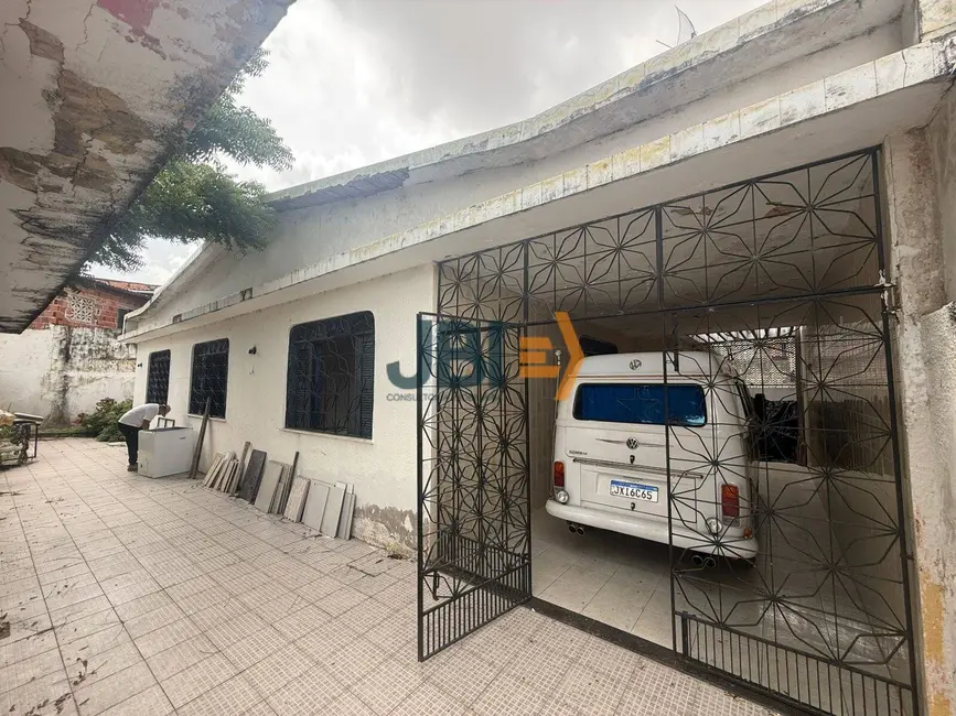 Foto 1 de Casa com 4 quartos à venda, 352m2 em Amadeu Furtado, Fortaleza - CE