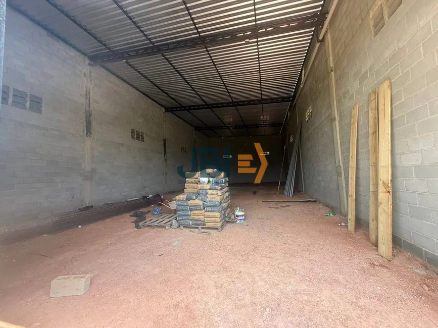 Foto 3 de Armazém / Galpão para alugar, 200m2 em Eusebio - CE