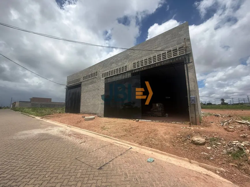 Foto 2 de Armazém / Galpão para alugar, 200m2 em Eusebio - CE
