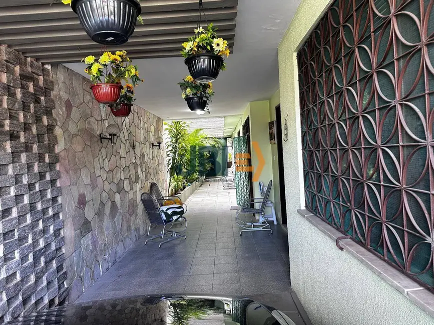 Foto 4 de Casa com 4 quartos à venda e para alugar, 363m2 em Amadeu Furtado, Fortaleza - CE