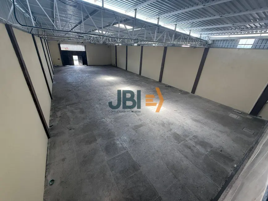 Foto 3 de Armazém / Galpão à venda e para alugar, 446m2 em Parque Araxá, Fortaleza - CE