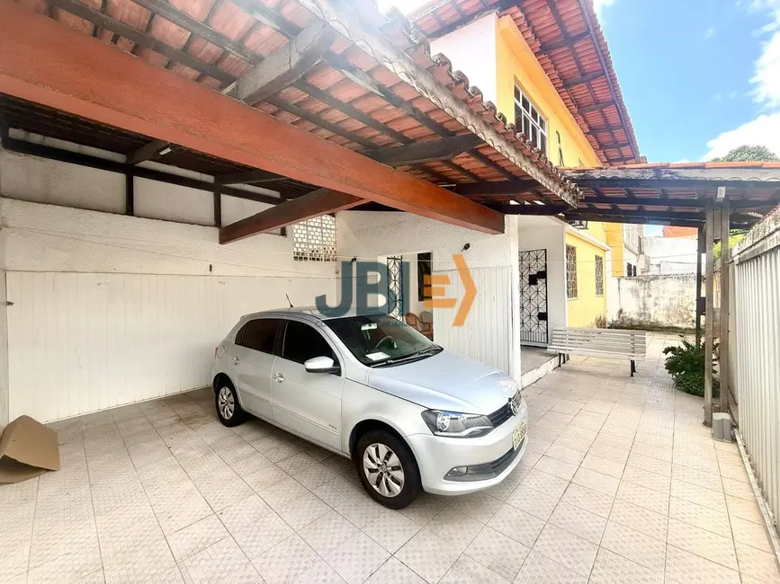 Casa com 3 quartos à venda, 220m2 em Rodolfo Teófilo, Fortaleza - CE - imagem 2 Foto 2 de Casa com 3 quartos à venda, 220m2 em Rodolfo Teófilo, Fortaleza - CE
