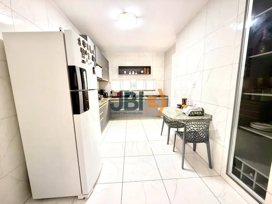 Foto 8 de Apartamento com 3 quartos à venda, 113m2 em Farias Brito, Fortaleza - CE