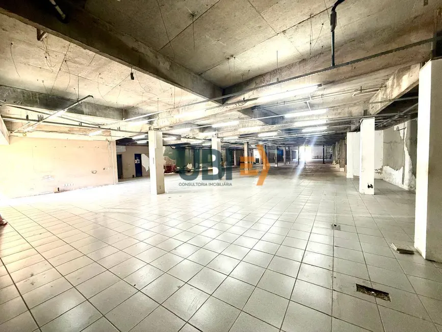 Foto 3 de Armazém / Galpão para alugar, 1650m2 em Benfica, Fortaleza - CE