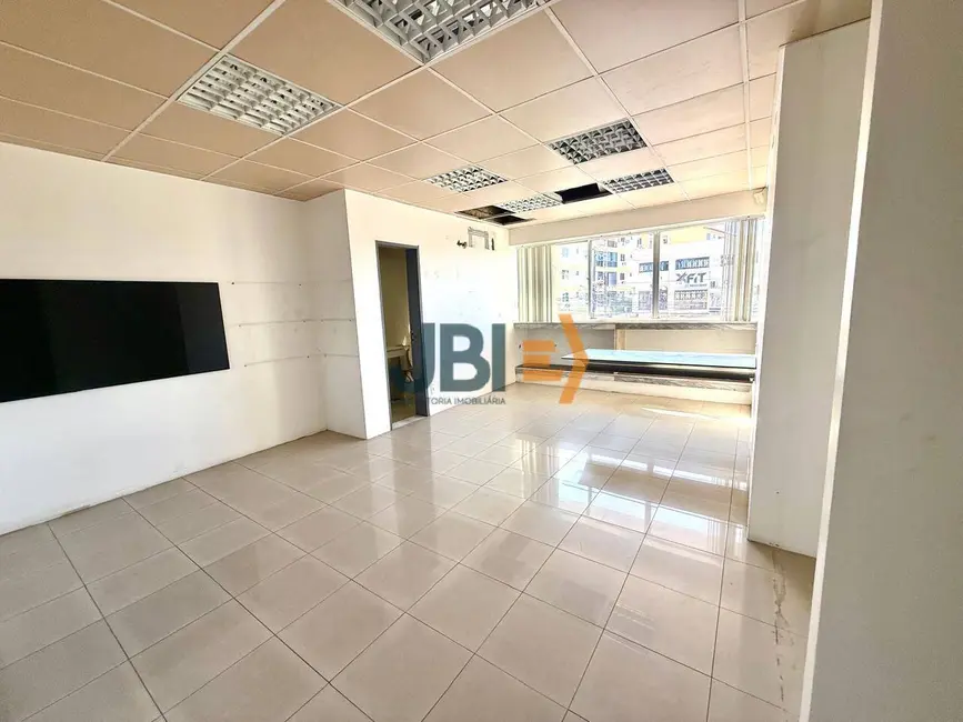 Foto 9 de Armazém / Galpão para alugar, 1650m2 em Benfica, Fortaleza - CE