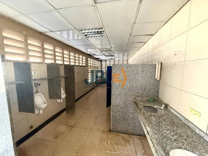 Foto 6 de Armazém / Galpão para alugar, 1650m2 em Benfica, Fortaleza - CE