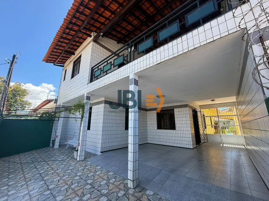 Foto 2 de Casa com 4 quartos à venda, 363m2 em Amadeu Furtado, Fortaleza - CE