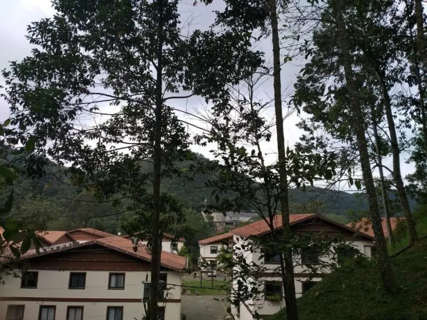Apartamento com 2 quartos à venda, 60m2 em Quitandinha, Petropolis - RJ - imagem 3 Foto 3 de Apartamento com 2 quartos à venda, 60m2 em Quitandinha, Petropolis - RJ