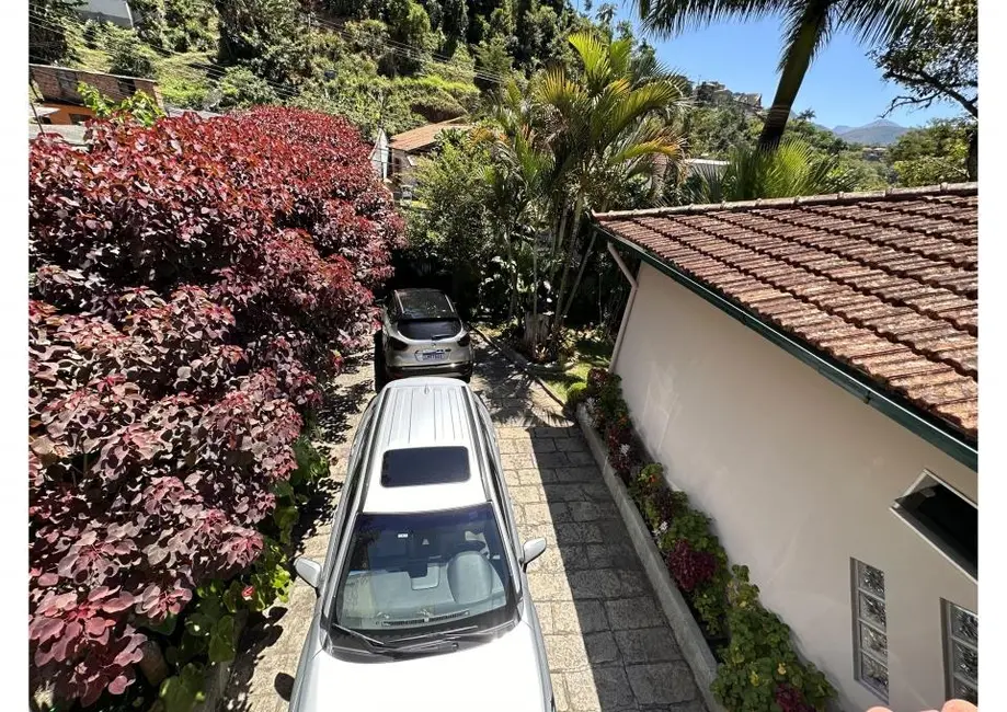 Casa com 4 quartos à venda em Corrêas, Petropolis - RJ - imagem 5 Foto 5 de Casa com 4 quartos à venda em Corrêas, Petropolis - RJ
