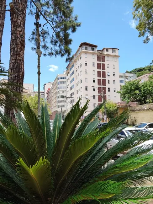 Foto 2 de Apartamento com 3 quartos à venda, 90m2 em Centro, Petropolis - RJ