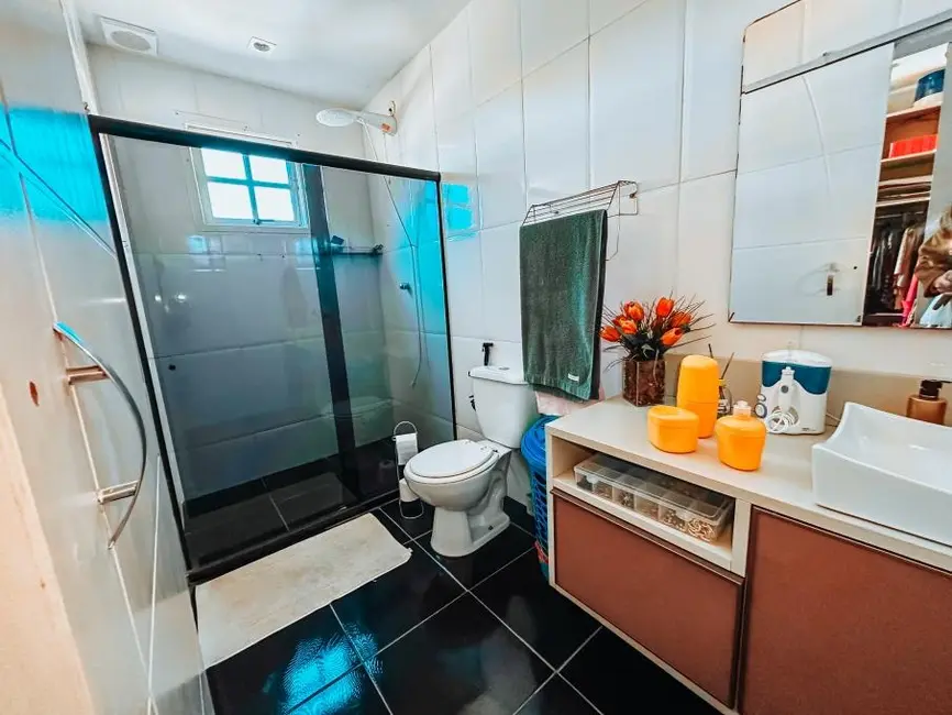 Casa com 2 quartos à venda, 300m2 em Independência, Petropolis - RJ - imagem 4 Foto 4 de Casa com 2 quartos à venda, 300m2 em Independência, Petropolis - RJ