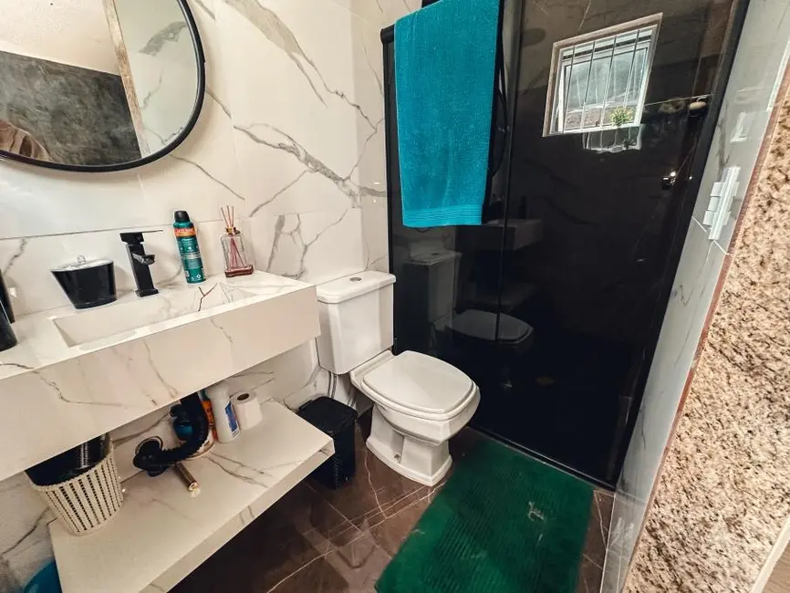 Casa com 2 quartos à venda, 600m2 em Independência, Petropolis - RJ - imagem 8 Foto 8 de Casa com 2 quartos à venda, 600m2 em Independência, Petropolis - RJ