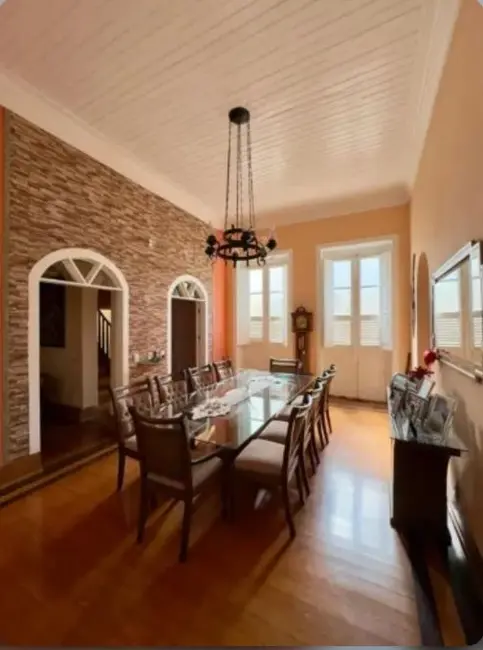 Casa com 4 quartos à venda, 344m2 em Centro, Petropolis - RJ - imagem 9 Foto 9 de Casa com 4 quartos à venda, 344m2 em Centro, Petropolis - RJ