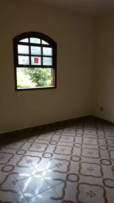 Casa com 3 quartos à venda, 300m2 em Nogueira, Petropolis - RJ - imagem 5 Foto 5 de Casa com 3 quartos à venda, 300m2 em Nogueira, Petropolis - RJ