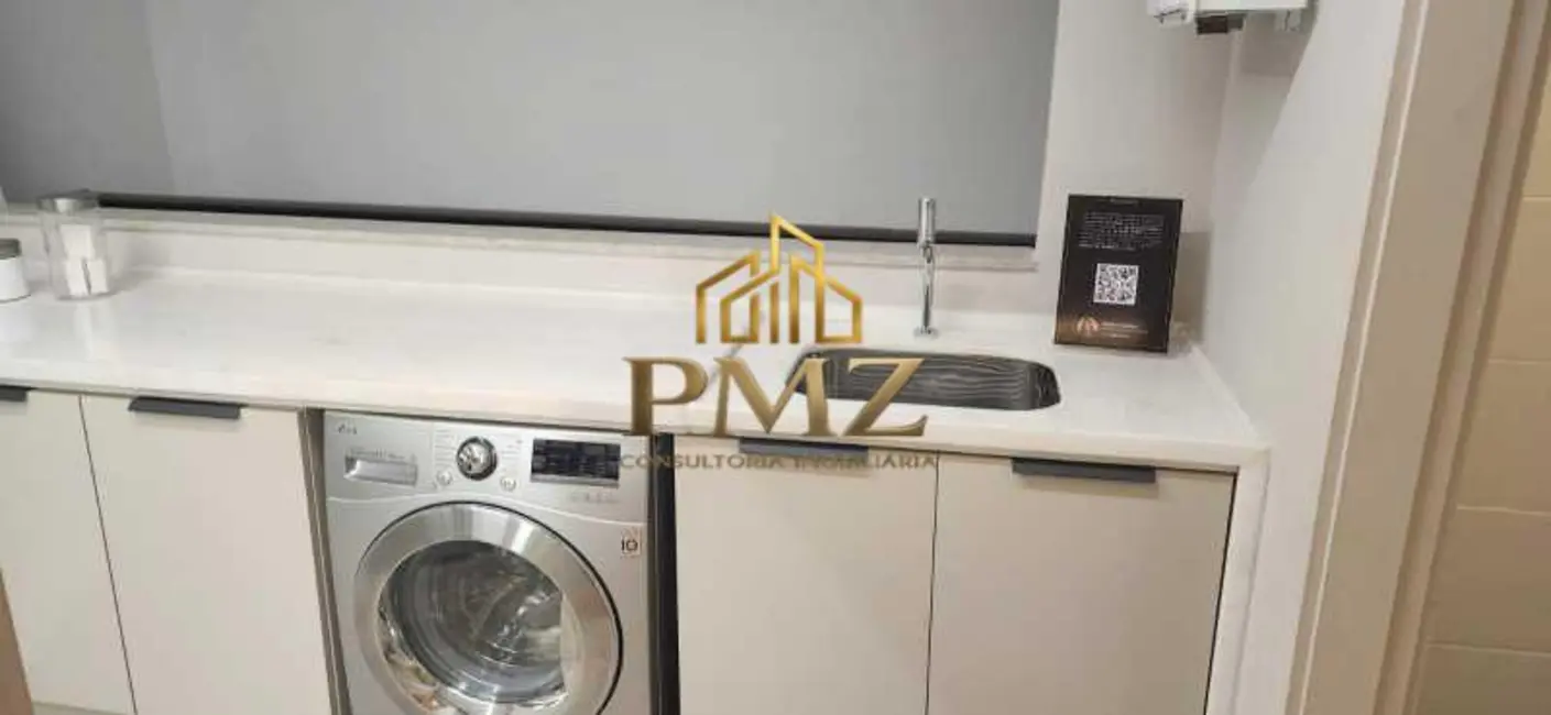 Apartamento à venda, 136m2 em Rio De Janeiro - RJ - imagem 5 Foto 5 de Apartamento à venda, 136m2 em Rio De Janeiro - RJ