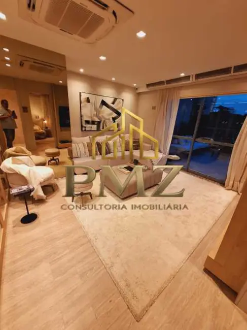 Foto 9 de Casa de Condomínio à venda, 350m2 em Rio De Janeiro - RJ