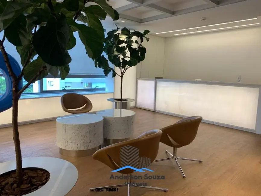 Foto 2 de Sala Comercial à venda, 500m2 em Cidade Monções, São Paulo - SP