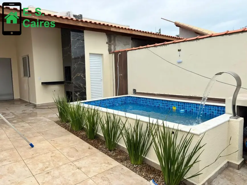 Foto 8 de Casa com 2 quartos à venda, 59m2 em Itanhaem - SP