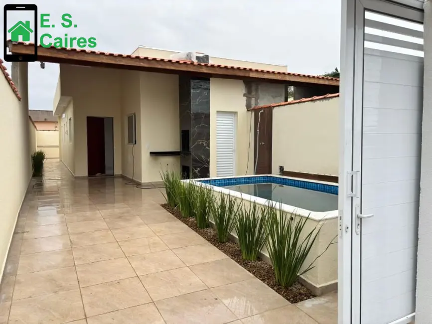 Foto 6 de Casa com 2 quartos à venda, 59m2 em Itanhaem - SP