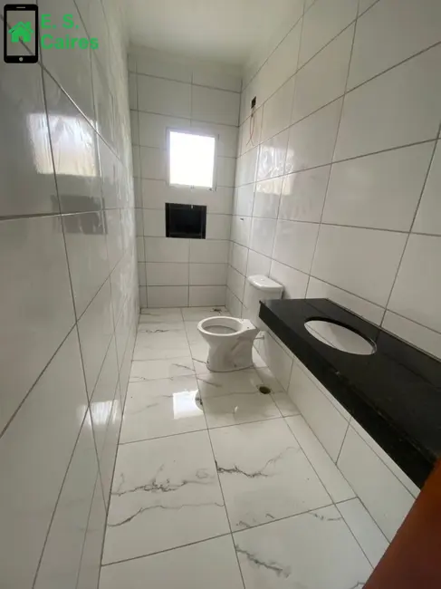 Foto 3 de Casa com 2 quartos à venda, 59m2 em Itanhaem - SP