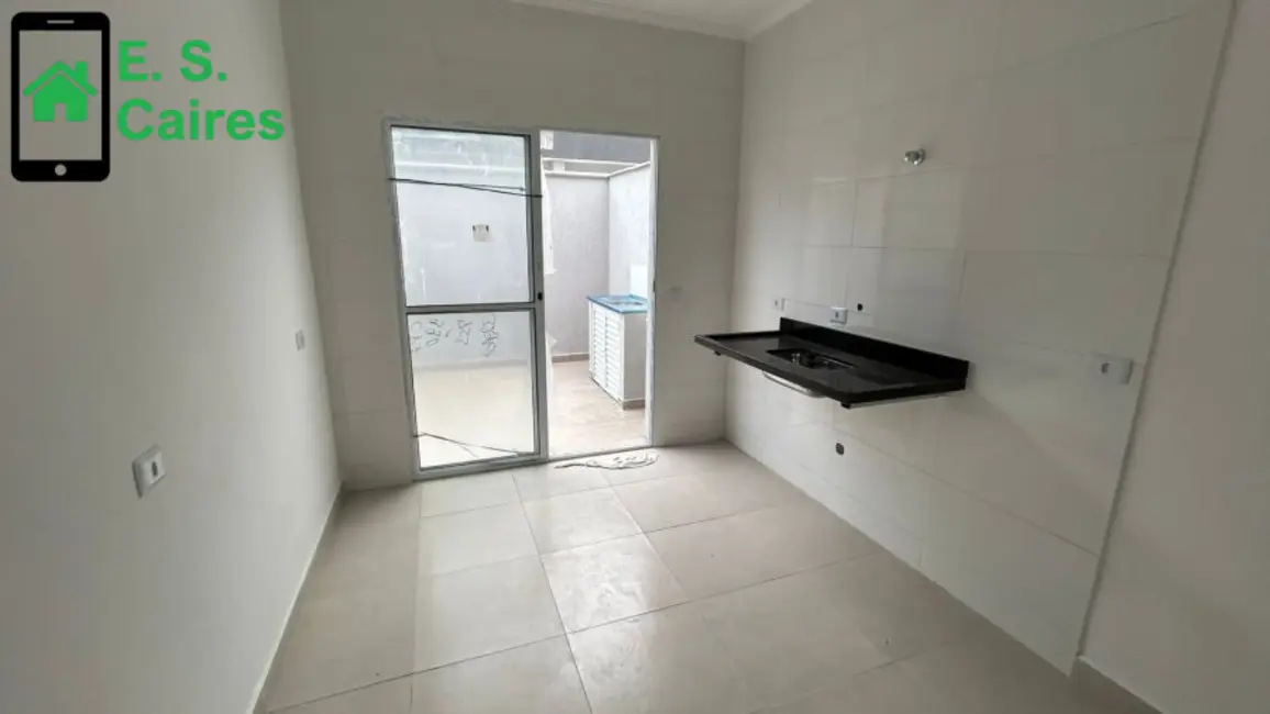 Foto 2 de Casa de Condomínio com 2 quartos à venda, 20m2 em Itanhaem - SP