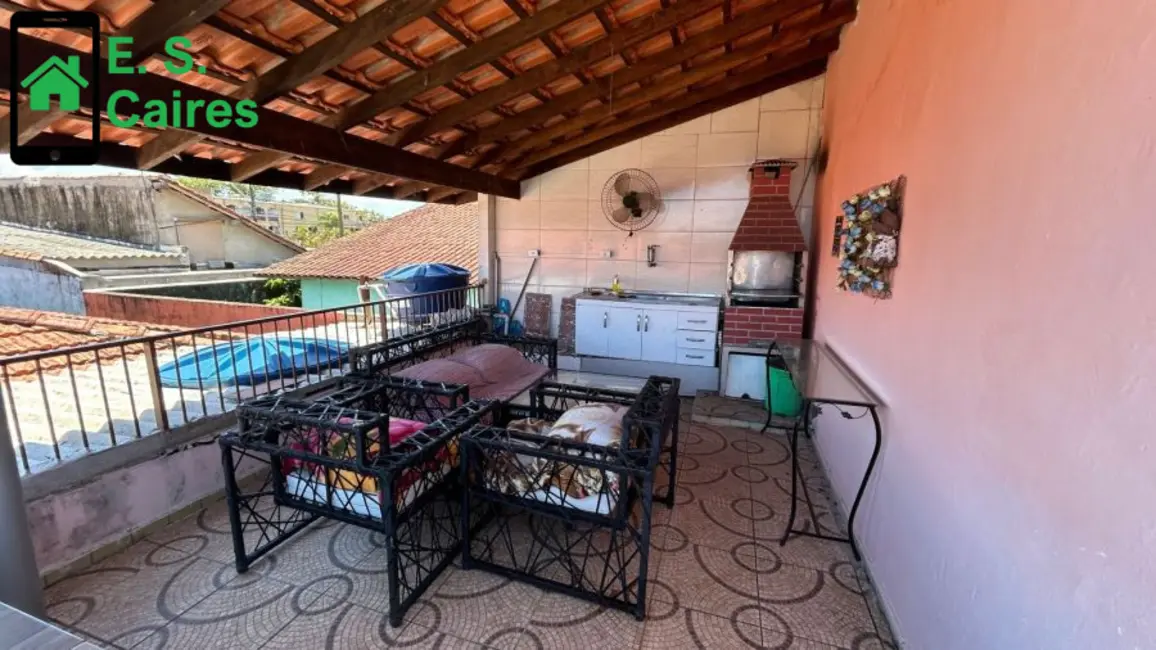 Casa com 2 quartos à venda, 148m2 em Itanhaem - SP - imagem 5 Foto 5 de Casa com 2 quartos à venda, 148m2 em Itanhaem - SP