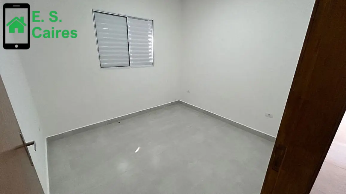Foto 2 de Casa com 2 quartos à venda, 70m2 em Itanhaem - SP