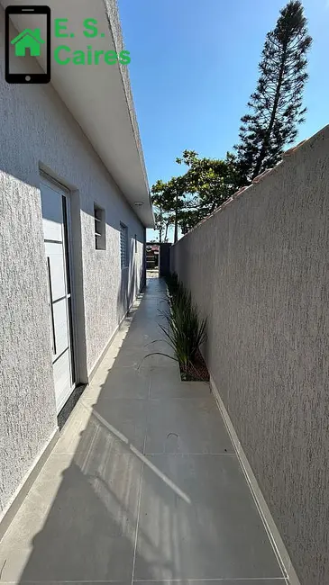 Foto 5 de Casa com 2 quartos à venda, 70m2 em Itanhaem - SP