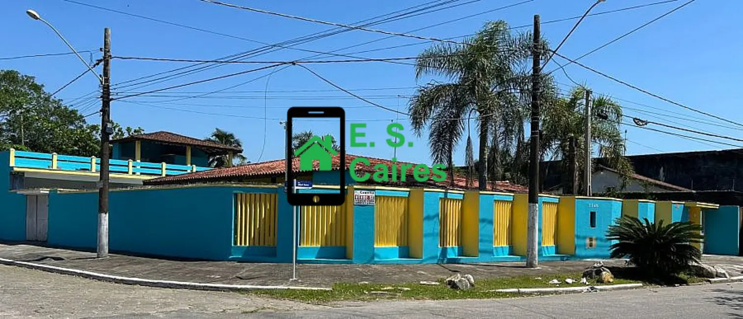 Foto 1 de Casa com 4 quartos à venda, 400m2 em Itanhaem - SP