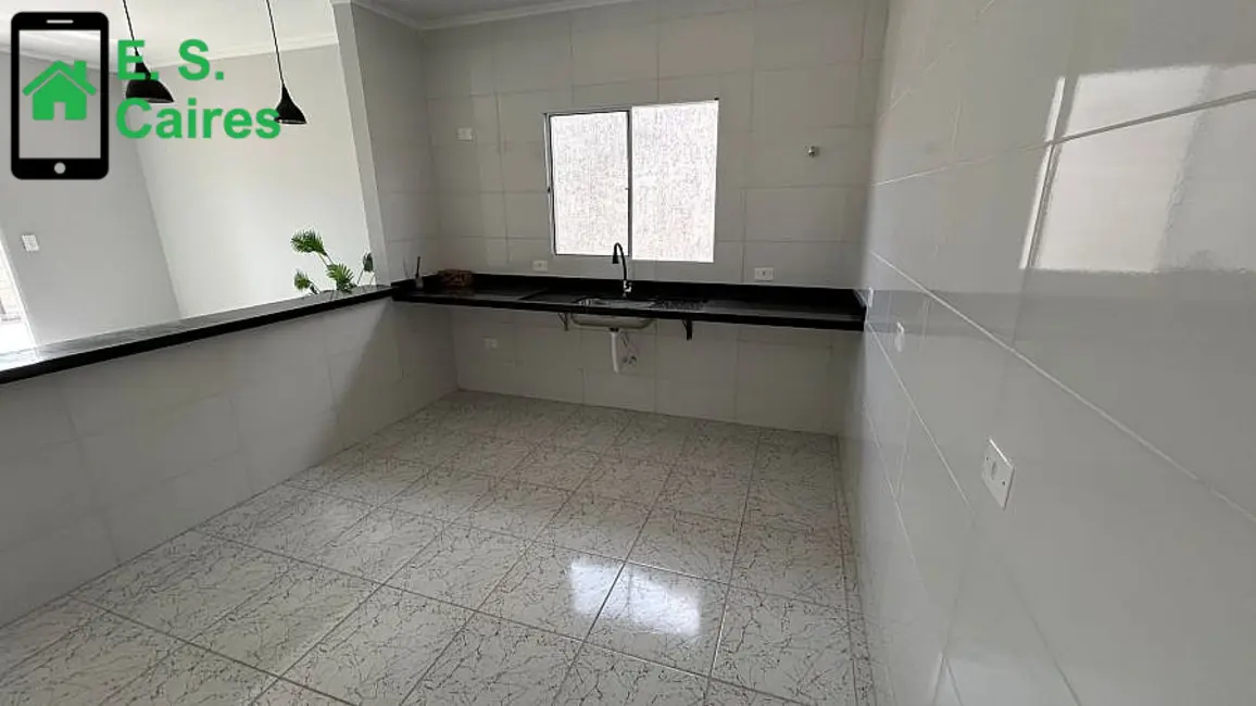 Foto 4 de Casa com 2 quartos à venda, 75m2 em Itanhaem - SP