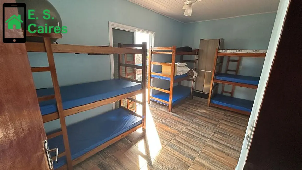 Foto 2 de Sobrado com 4 quartos à venda, 202m2 em Itanhaem - SP