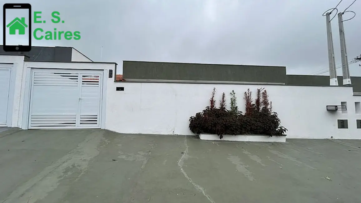 Foto 1 de Casa com 2 quartos à venda, 80m2 em Itanhaem - SP