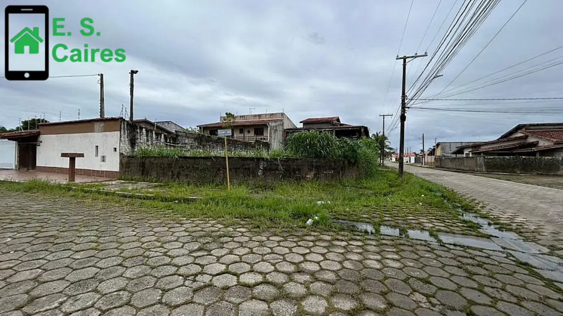 Foto 1 de Terreno / Lote à venda, 308m2 em Itanhaem - SP