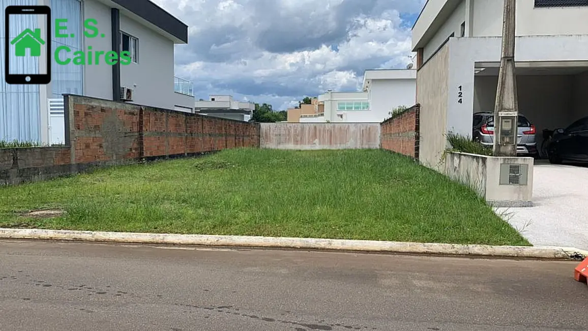 Foto 1 de Terreno / Lote à venda, 374m2 em Itanhaem - SP