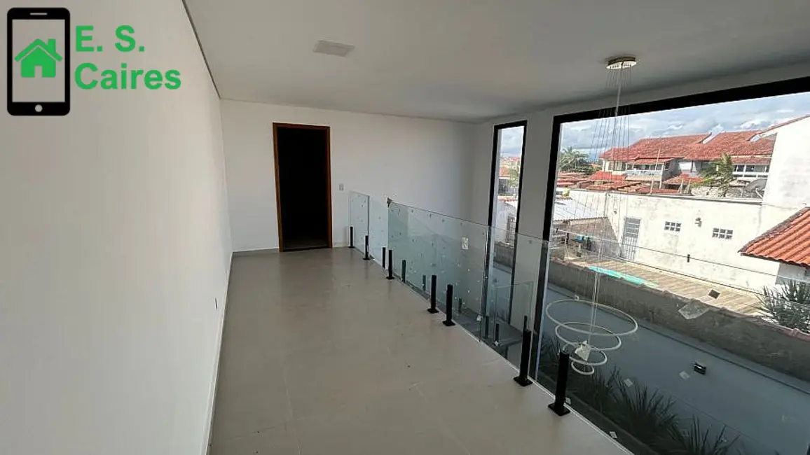 Foto 6 de Sobrado com 3 quartos à venda, 152m2 em Itanhaem - SP