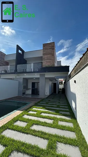 Foto 1 de Sobrado com 3 quartos à venda, 152m2 em Itanhaem - SP