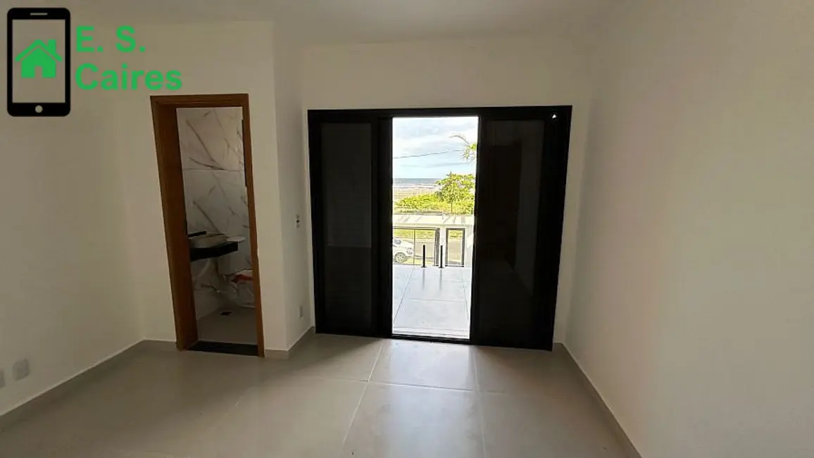 Foto 4 de Sobrado com 3 quartos à venda, 152m2 em Itanhaem - SP