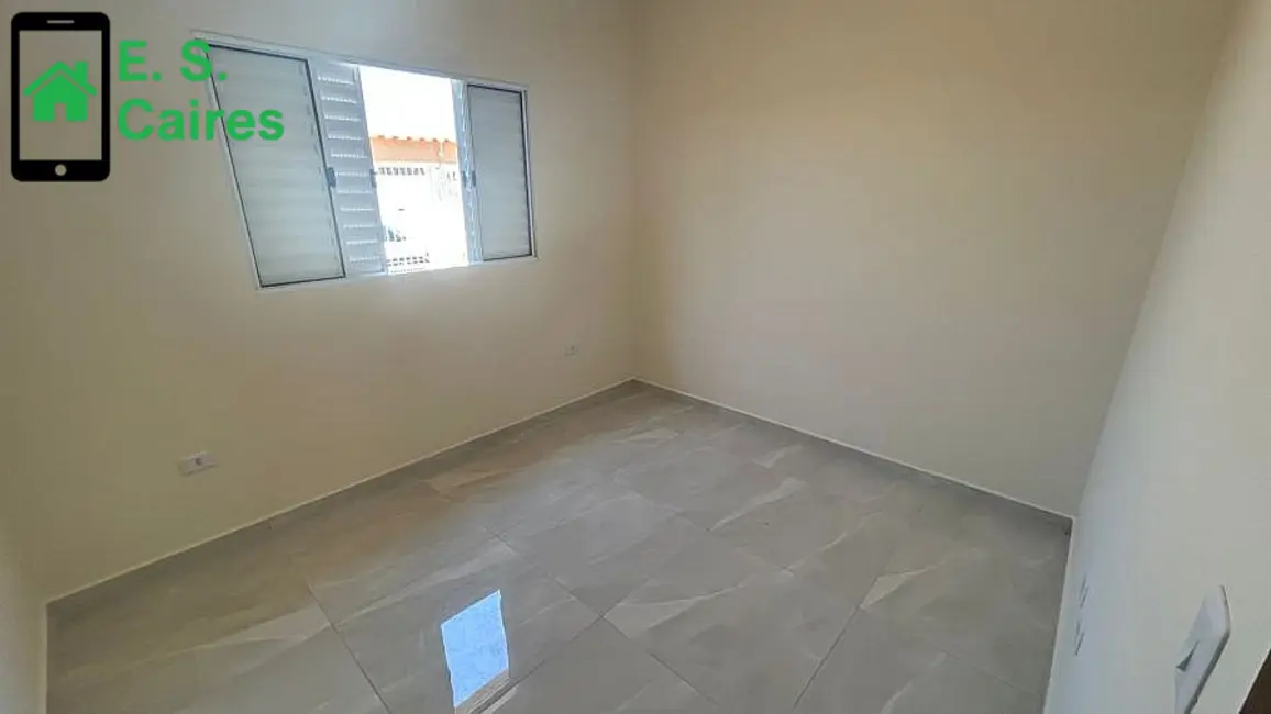 Foto 3 de Casa com 2 quartos à venda, 61m2 em Itanhaem - SP