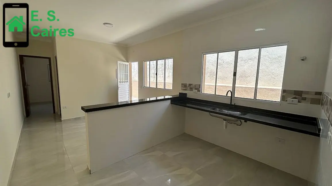 Foto 4 de Casa com 2 quartos à venda, 61m2 em Itanhaem - SP