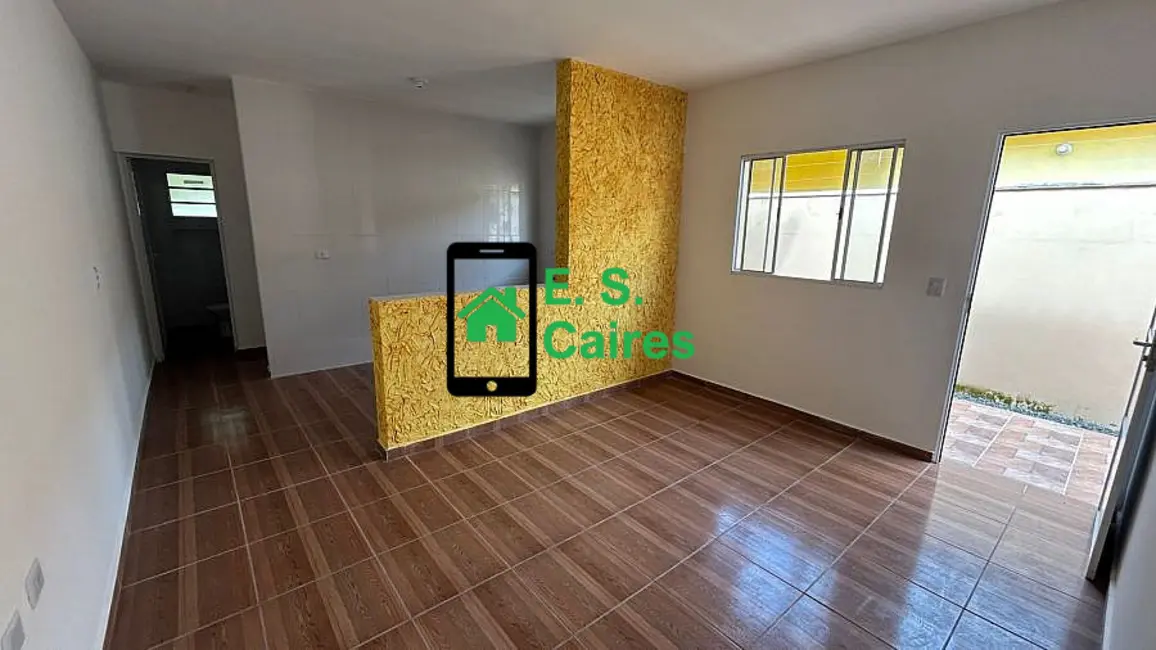 Foto 1 de Casa com 2 quartos à venda, 54m2 em Itanhaem - SP