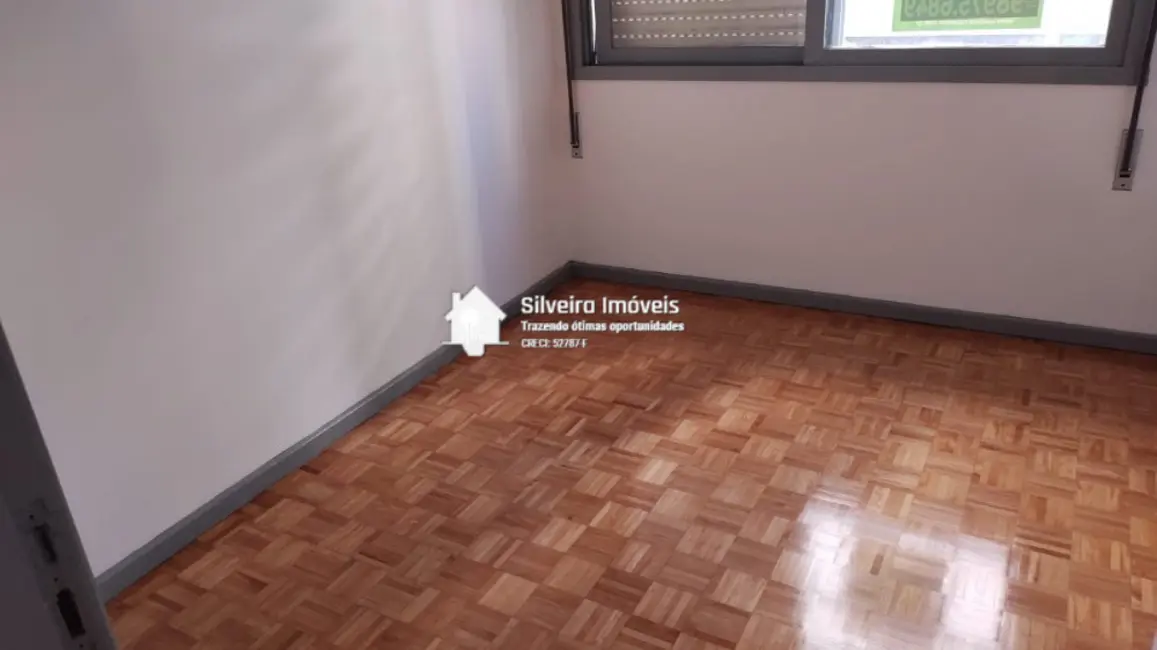 Apartamento com 3 quartos à venda, 91m2 em Centro Histórico, Porto Alegre - RS - imagem 3 Foto 3 de Apartamento com 3 quartos à venda, 91m2 em Centro Histórico, Porto Alegre - RS