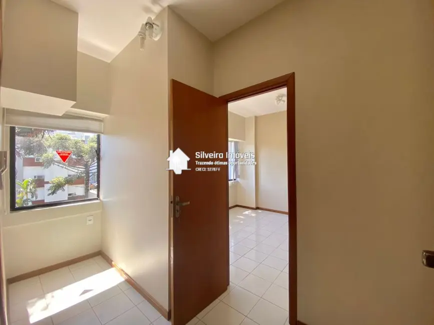 Sala Comercial à venda, 25m2 em Petrópolis, Porto Alegre - RS - imagem 8 Foto 8 de Sala Comercial à venda, 25m2 em Petrópolis, Porto Alegre - RS