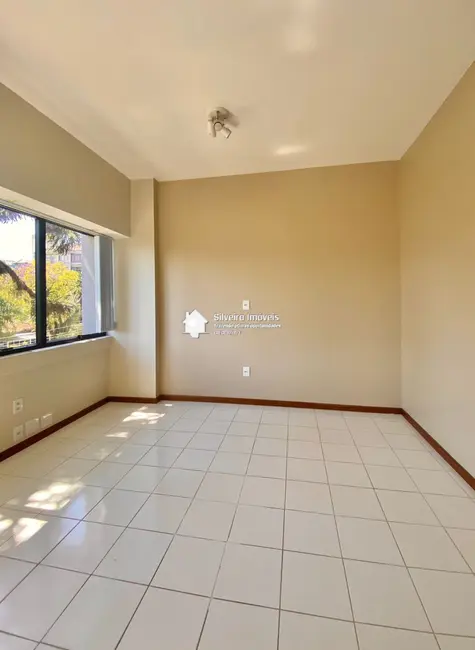 Sala Comercial à venda, 25m2 em Petrópolis, Porto Alegre - RS - imagem 4 Foto 4 de Sala Comercial à venda, 25m2 em Petrópolis, Porto Alegre - RS