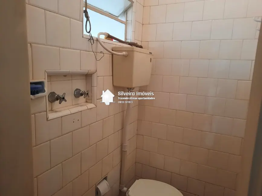 Apartamento com 3 quartos à venda, 172m2 em Centro Histórico, Porto Alegre - RS - imagem 4 Foto 4 de Apartamento com 3 quartos à venda, 172m2 em Centro Histórico, Porto Alegre - RS