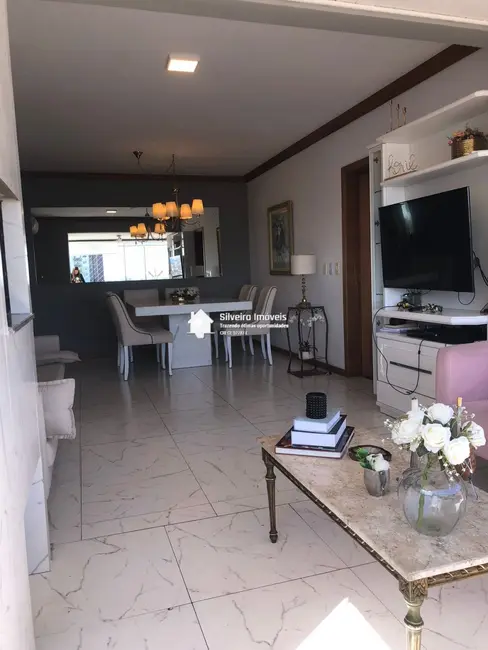 Foto 8 de Apartamento com 3 quartos à venda, 96m2 em São João, Porto Alegre - RS