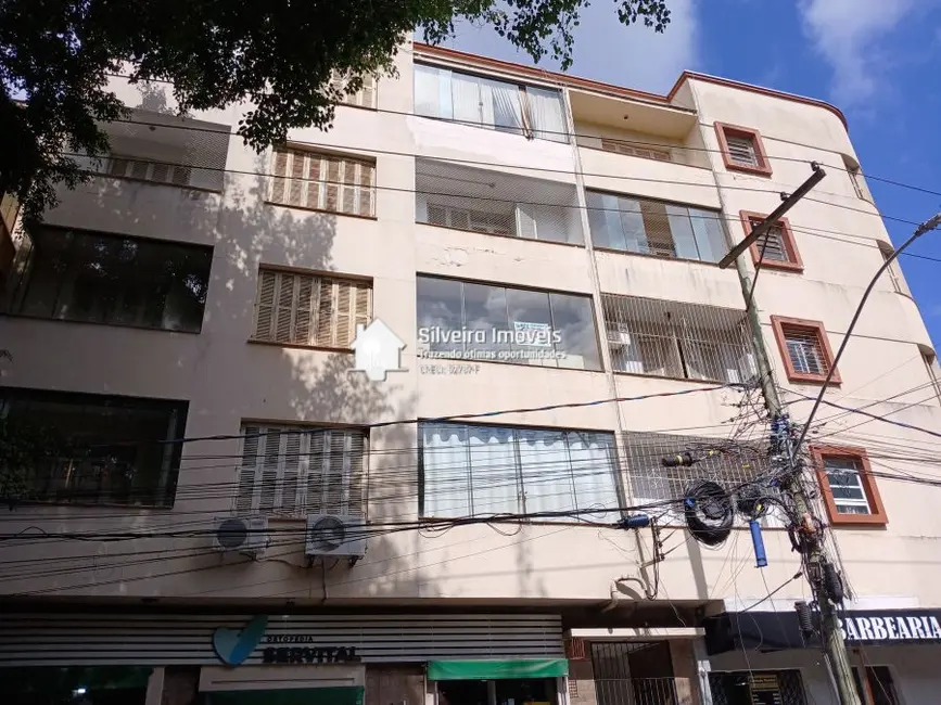 Foto 6 de Apartamento com 2 quartos à venda, 73m2 em Santana, Porto Alegre - RS