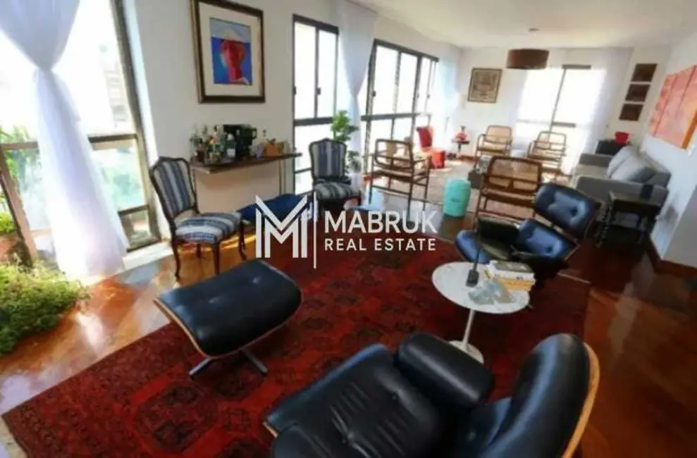 Foto 4 de Apartamento com 4 quartos à venda, 250m2 em Rio De Janeiro - RJ